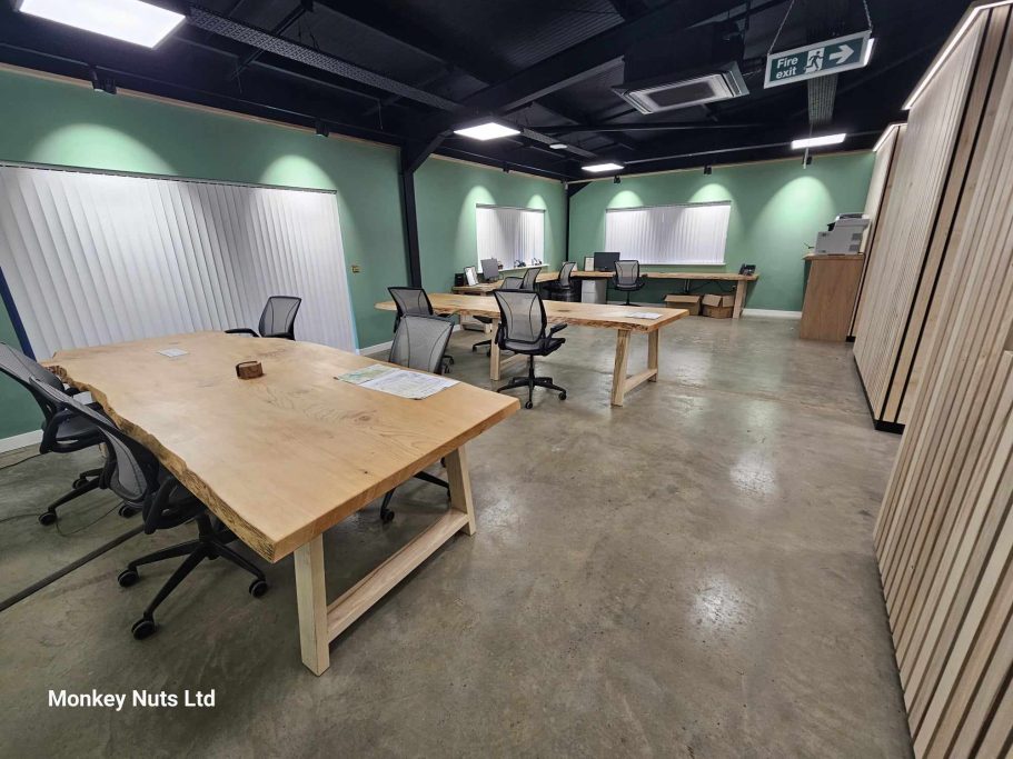 Commercial office cleaning services in Bognor