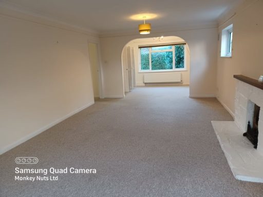 Commercial carpet cleaning services in Chichester