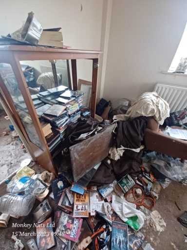Hoarder cleaning services